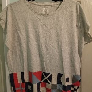 🌟3/$10 Uniqlo Thomas Paul Maritime T-shirt🌟